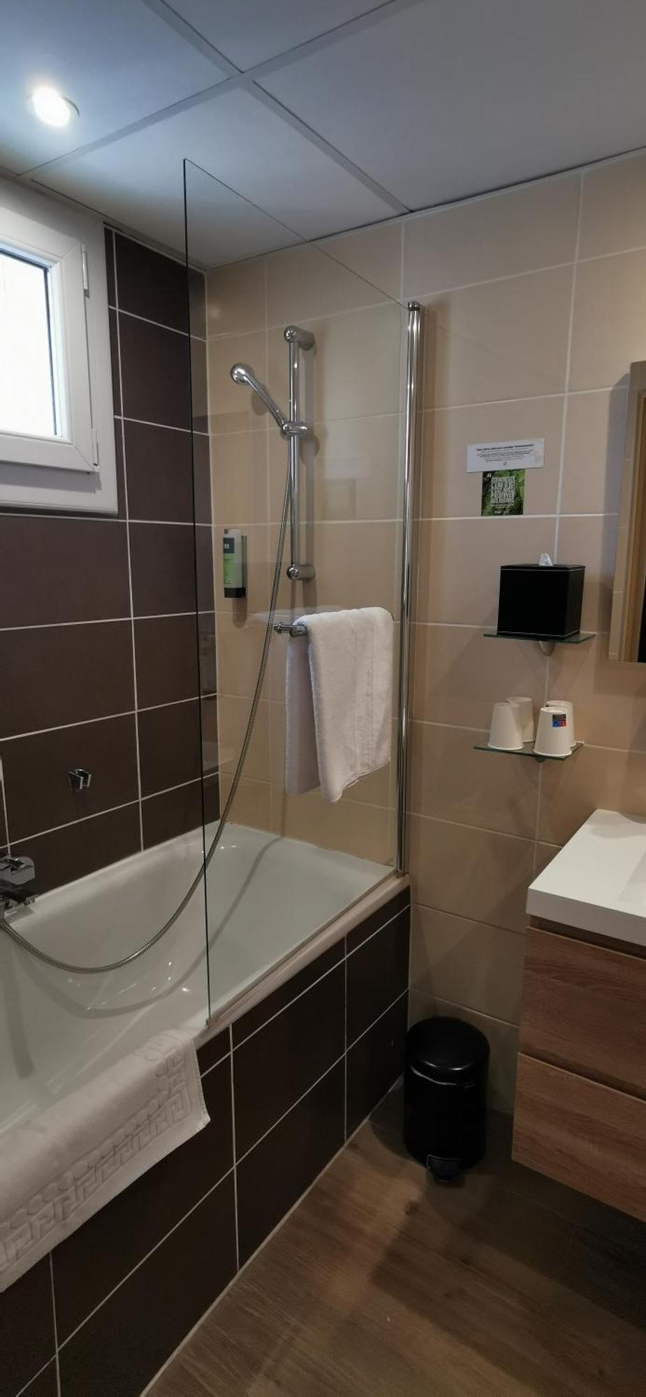 Hotel Le Valaurie Saint-Nazaire  Dış mekan fotoğraf